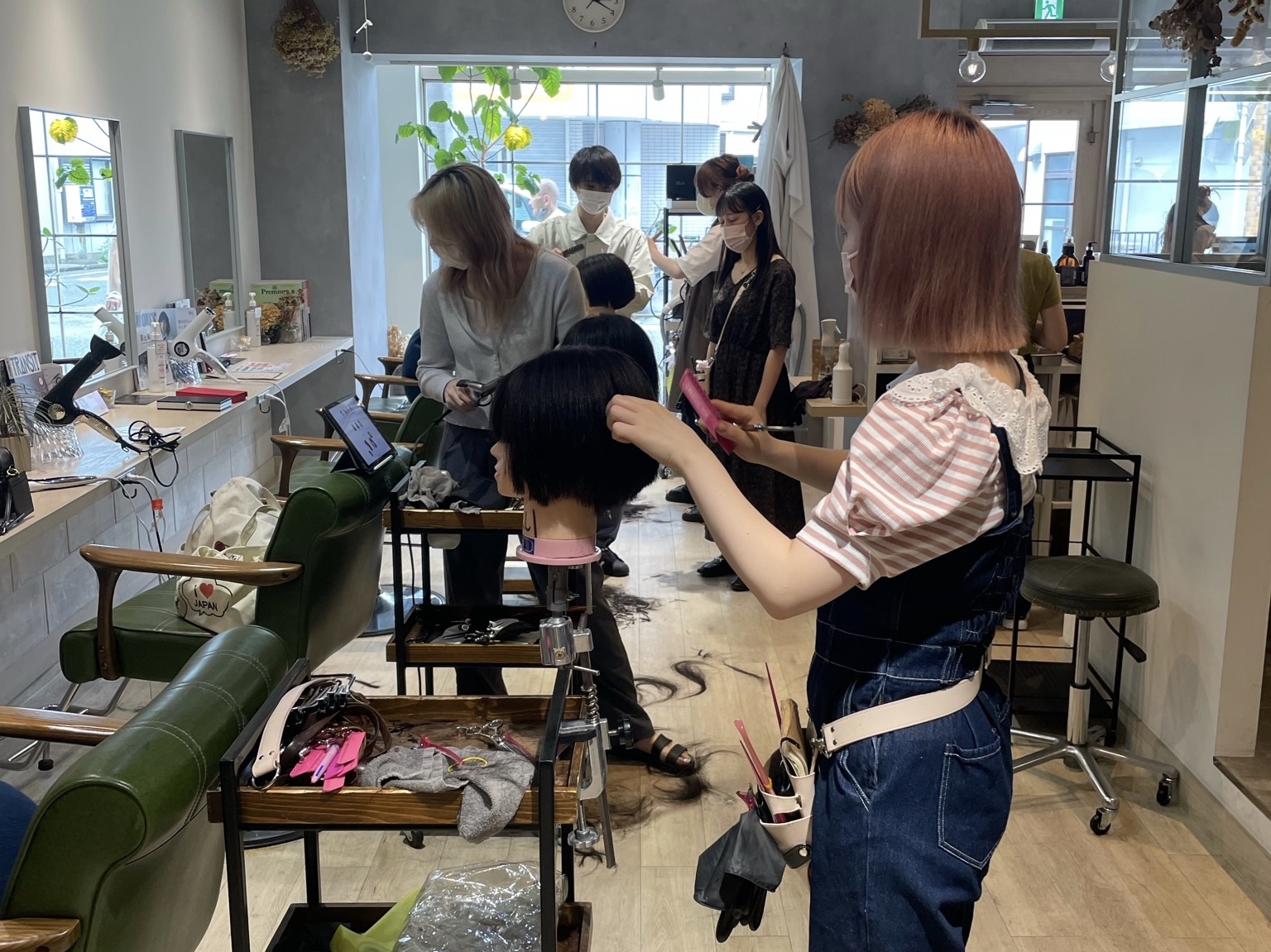 出勤、開店準備